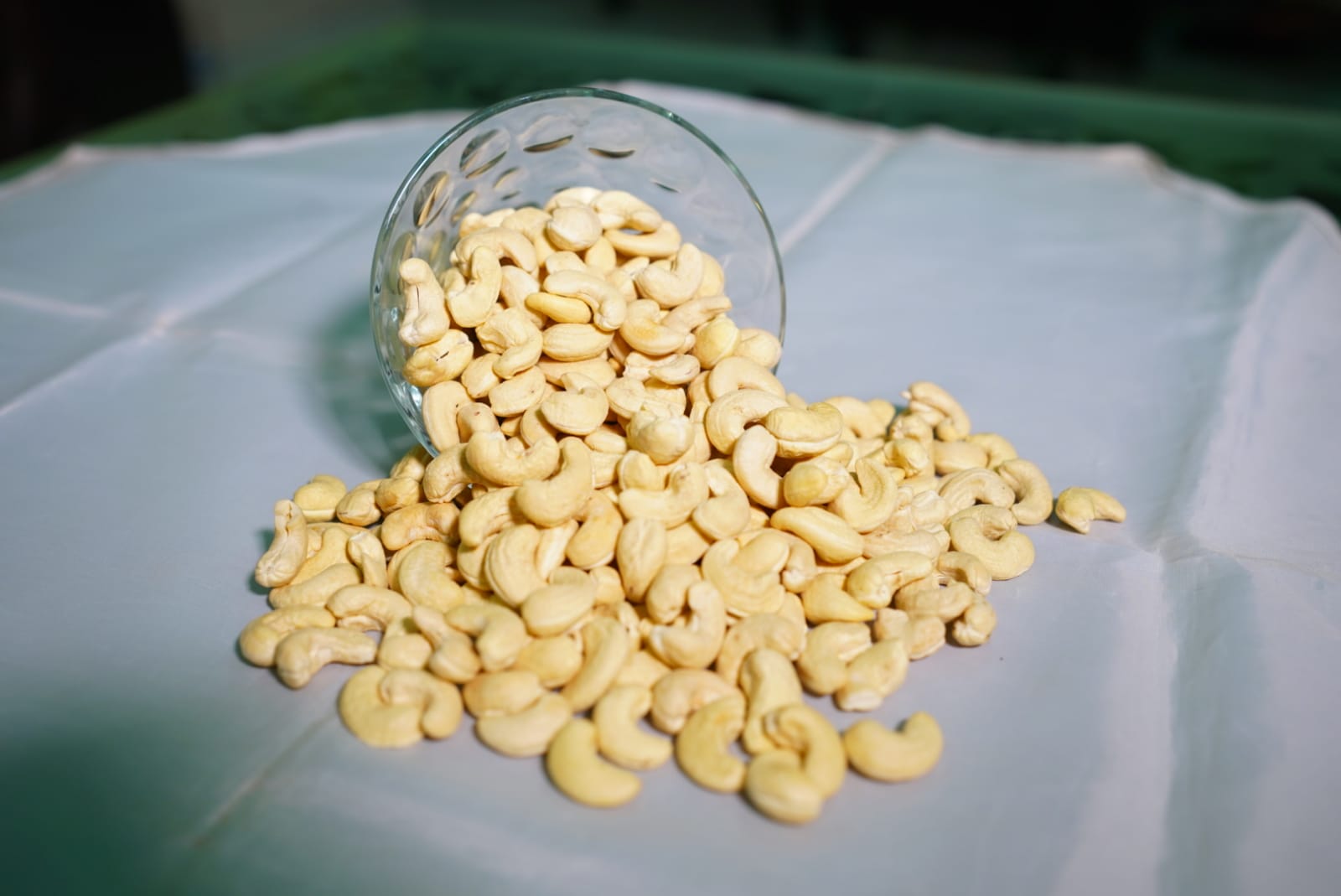 Premium Cashews (Kajoo) | 250g, 500g, 1kg - Rich in Flavor &amp;amp; Creamy Texture